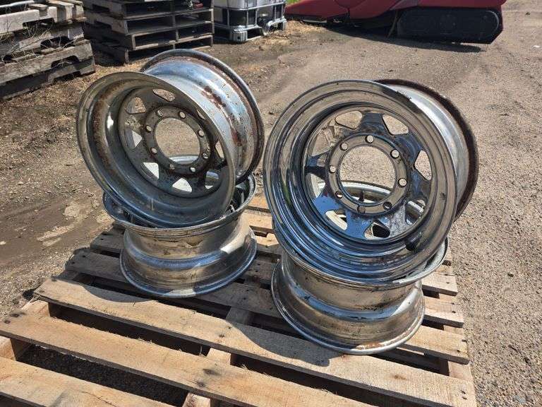 (4) 8 Bolt Chrome Rims, 15”, Buying All for One Money