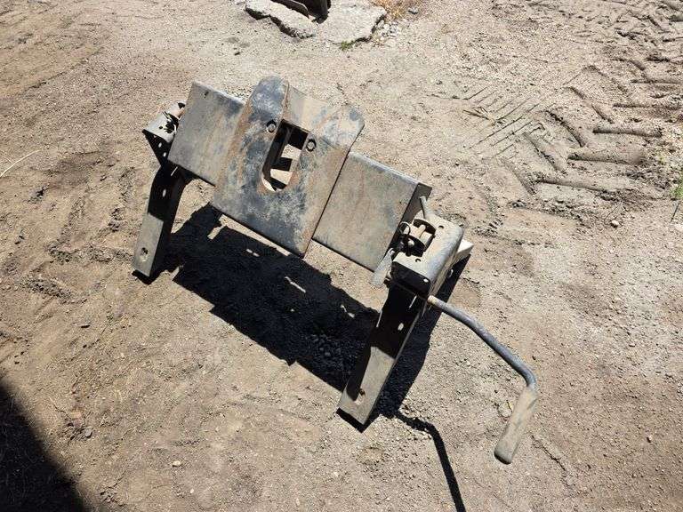 Reese 5th Wheel Hitch