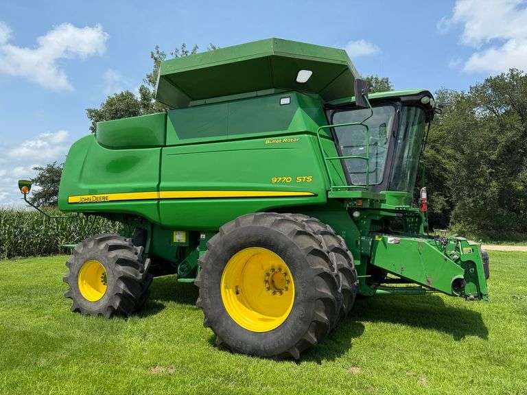 2008 John Deere 9770 STS Combine, 4166 Engine Hours, 2935 Sep Hours, New Engine Installed at 2387 En