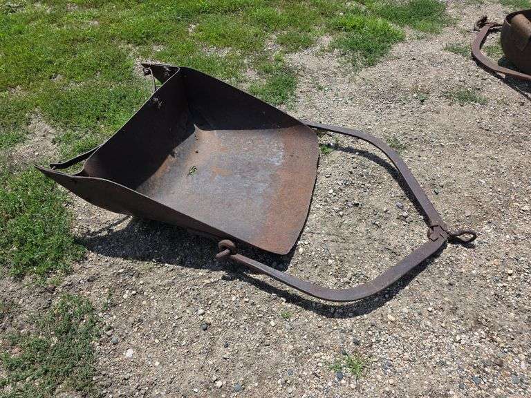 Horse Drawn Dirt Mover, Pointed Back