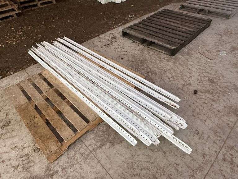 Approx 25 Steel Posts, Almost 7’ Long, Buying All for One Money ...