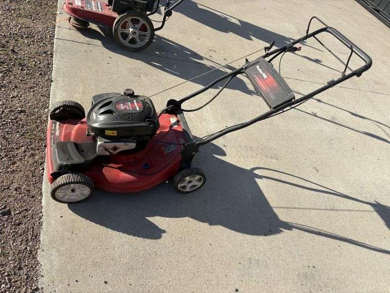 Poulan Pro Walk Behind Lawn Mower, 22”, 6.25 HP B&S,  *needs tune up