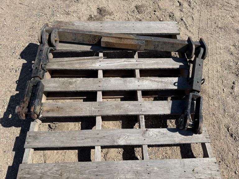 Draw Bar Support, Was on a Case IH 7240