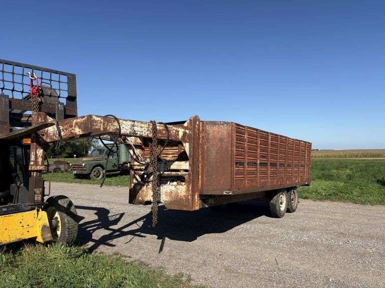 5th Wheel Trailer, 16’, 80” Wide, 42” Sides, Steel Floor and Sides, Hoist, Tandem Axle, 7.00-15 Tire