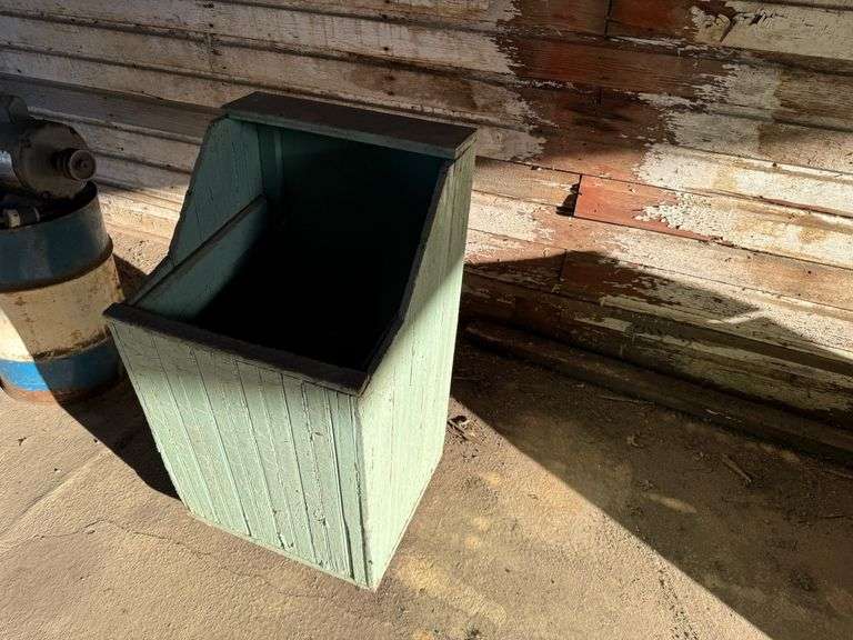 19” x 20” x 26” High Wood Box on Castors