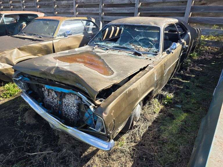 1972 Plymouth Duster, Engine and Transmission