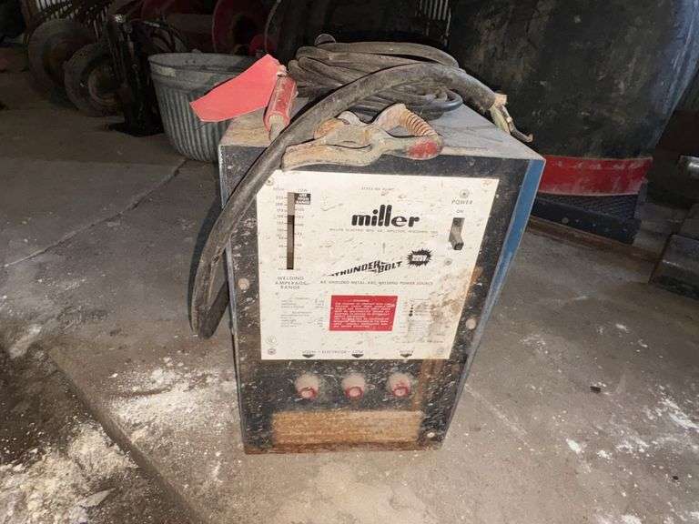 Miller Thunderbolt Stick Welder, with Leads, *needs plug