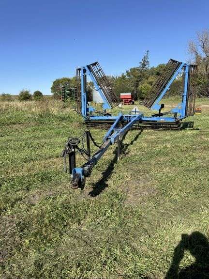 DMI 45’ Crumbler, Bars and Bearings are in Good Shape Per Seller, SN: JFH0027505