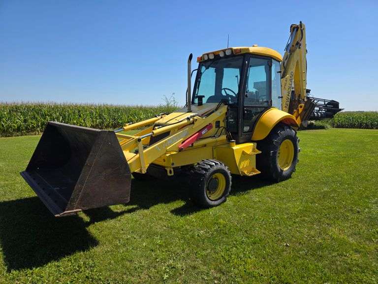 New Holland LB75.B Extendahoe Backhoe, Front Wheel Assist, 1,280 Hours, 19.5L-29 Rears, 12-16.5 Fron