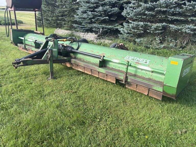 Loftness Stalk Chopper, Pull Type, 20’, 1-3/8” 1000 PTO, (4) Rear Wheels, (2) Hyd Cyls, * drums were