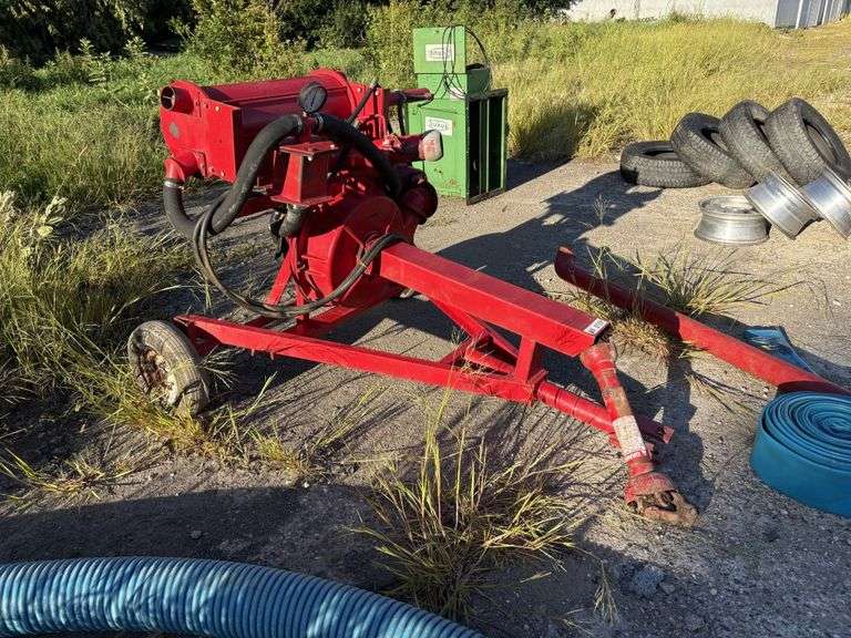Van Dale Liquid Manure Pump, Hydraulic, Self Priming, 540 PTO, on 2 Wheel Cart, 15’x6” Suction Hose,
