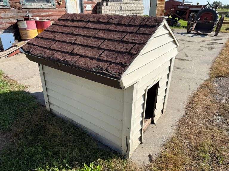 Insulated Dog House, 3’ Tall, 3’ Wide, 4’ Deep