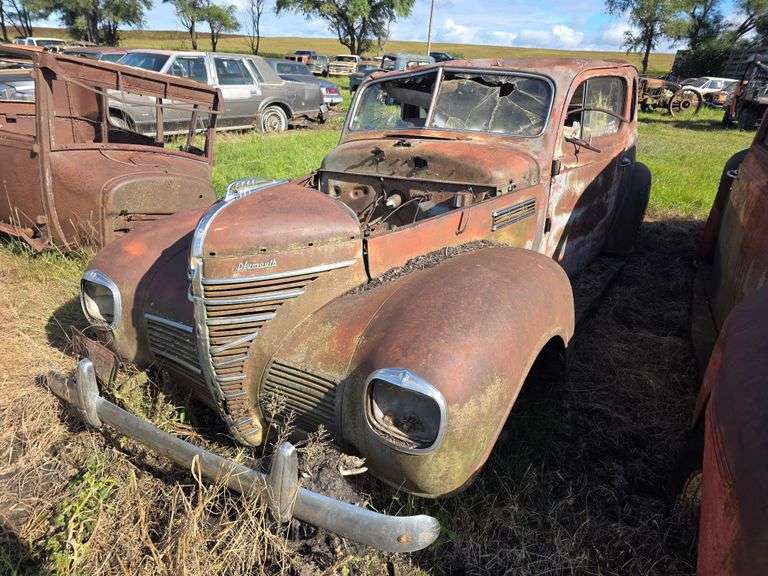 1940’s Plymouth, Engine and Transmission