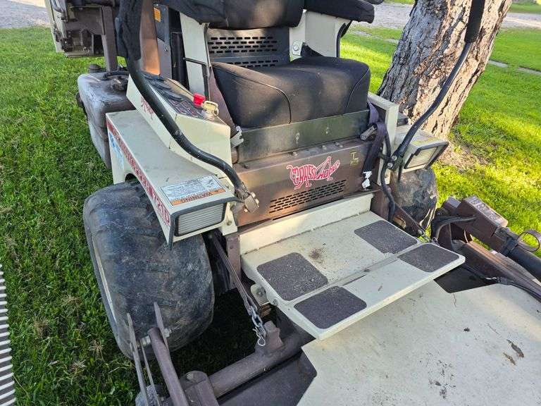 2009 Grasshopper 721D Diesel Lawn Mower with Attached Dumping