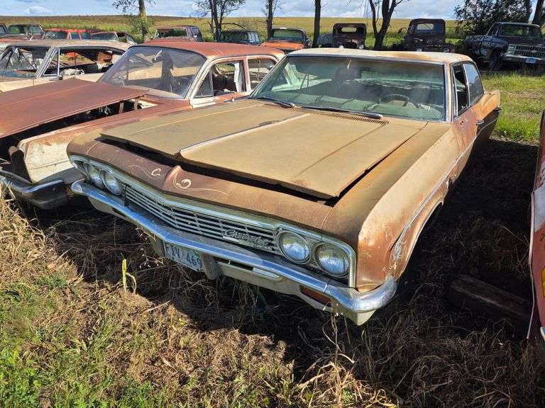 1966 Chevrolet Impala 4 Door