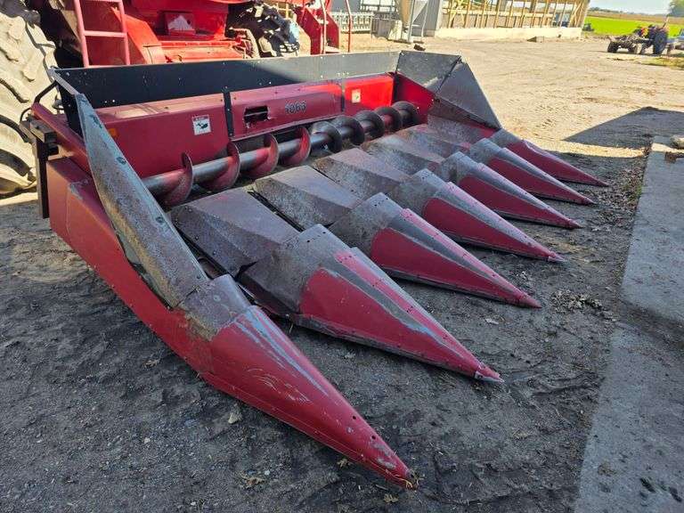 Case IH 1063 Corn Head, Down Corn End Snout Augers Included, Plumbing and Mounting for Them on the H
