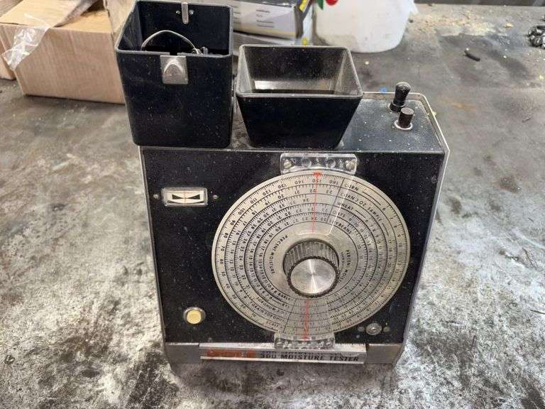 Dole 300 Grain Moisture Tester