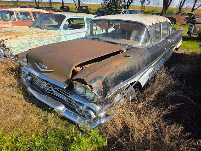 1958 Chevrolet Biscayne 4 Door, Engine