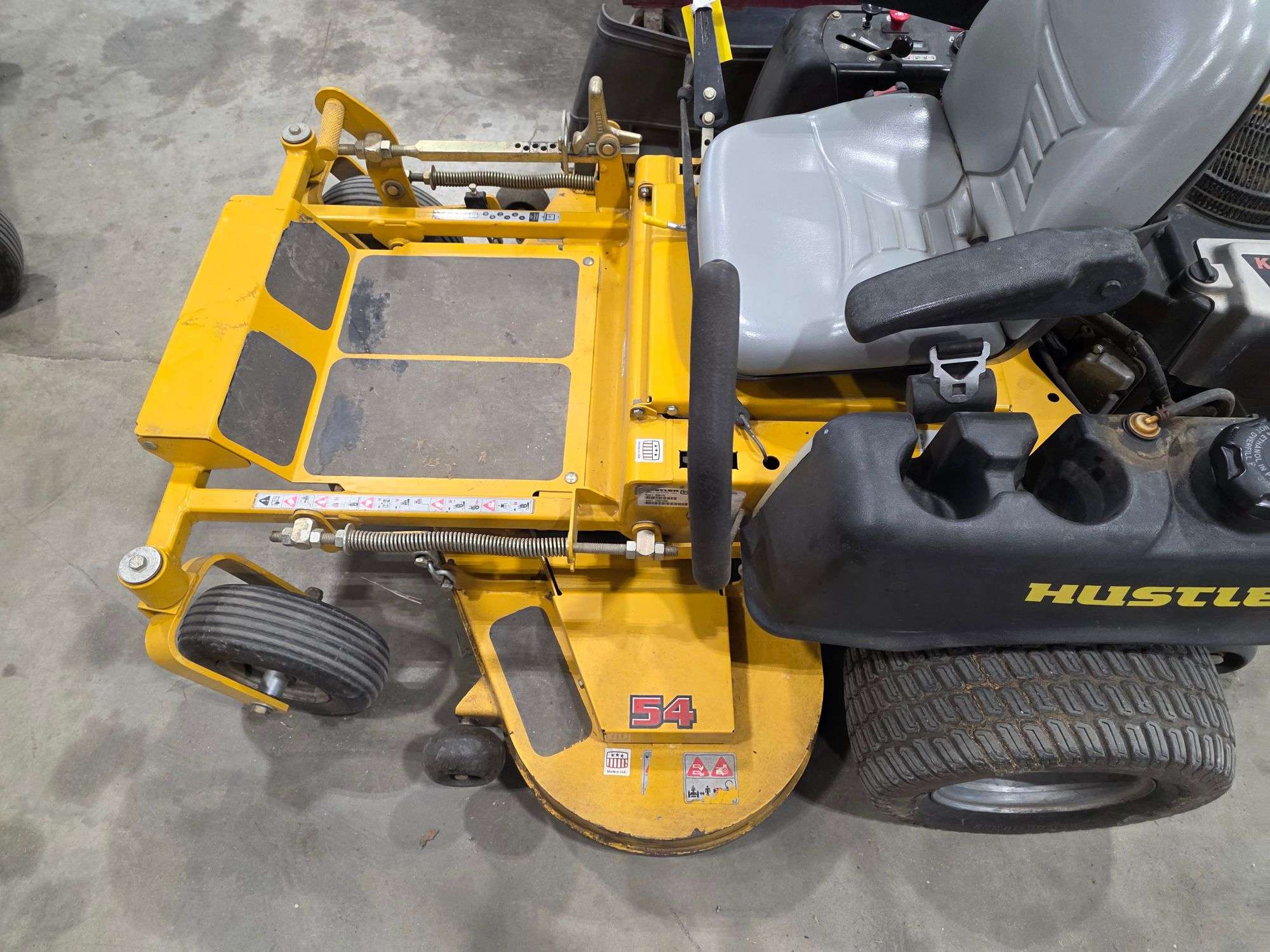 Hustler Fastrak 54” Zero Turn Lawn Mower, 623 Hours, Kawasaki
