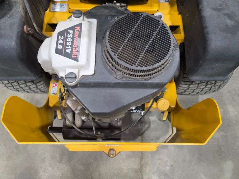 Hustler Fastrak 54” Zero Turn Lawn Mower, 623 Hours, Kawasaki