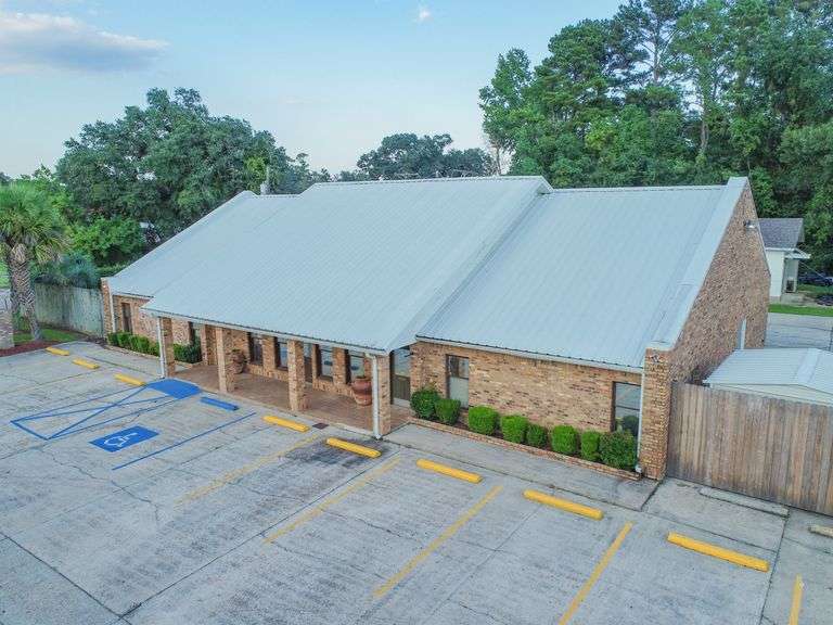 29906 S Montpelier Rd Albany, LA