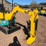 2025 DigMaster DM100 Mini Excavator (New/Unused),(Est. Retail Value $14,000).