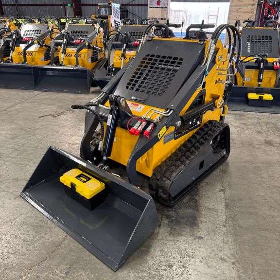 2025 YOU-380 Mini Skid Steer Loader (New/Unused) Includes Bucket and accepts multiple attachments