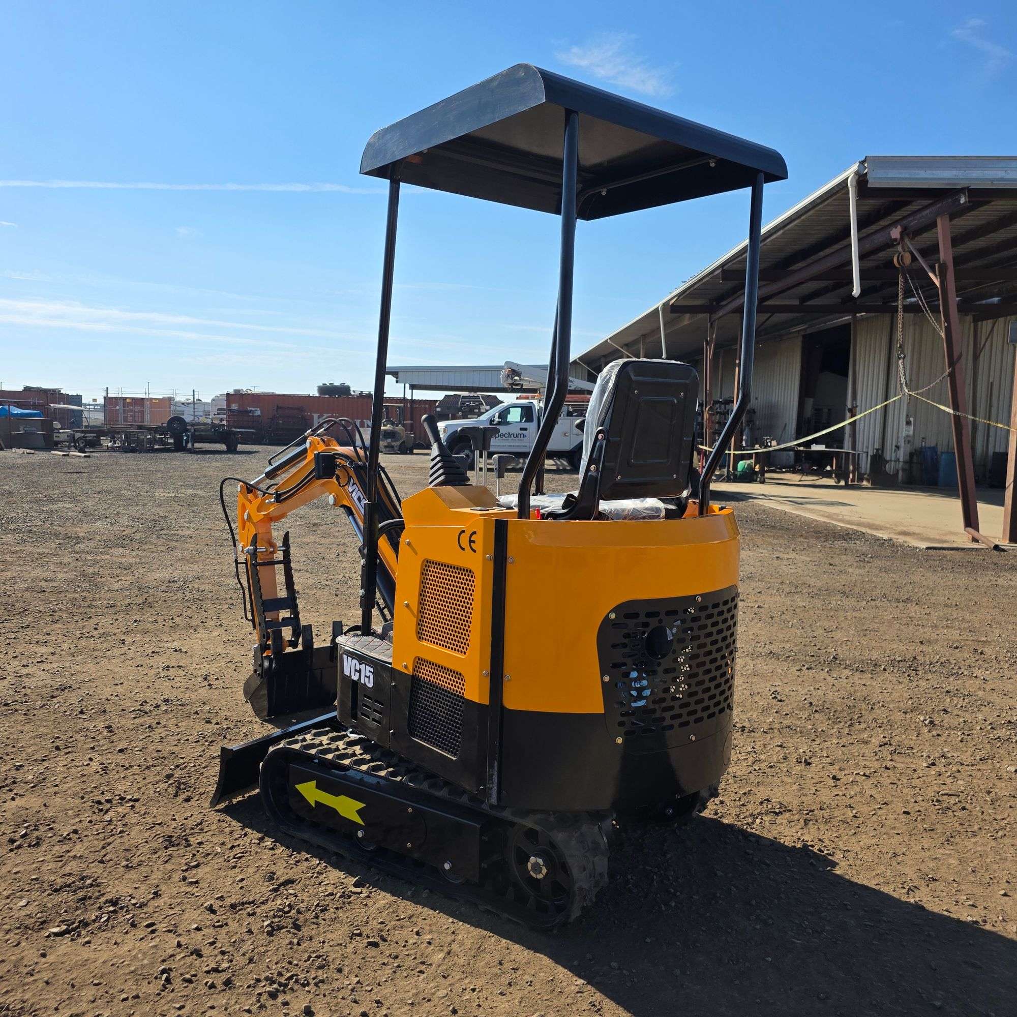 2025 Vicsec VC15 Mini-Excavator with dozer blade (New/Unused