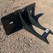 Heavy Duty Skid Steer Rock Digger/Stump Remover (New/Unused)