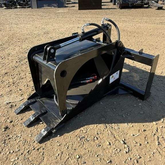 Skid-Steer Spade Grapple Bucket (New/Unused)