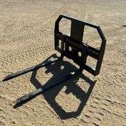 Mini Skid-Steer Forks to fit Toro Dingo (New/Unused)