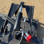 Skid-Steer 72in Hydraulic Grapple Bucket (New/Unused)
