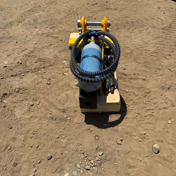 Mini-Excavator Heavy Duty Hydraulic Breaker Kit (New/Unused)