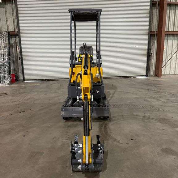 2025 AGT MX12RX Mini-Excavator with Pilot Controls & Dozer Blade (New/Unused) (Est. Retail Value $17,000)