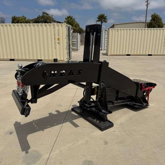 2025 NEKS Fifth Wheel Wrecker (New/Unused), Universal Fit, Self Contained Battery and Hydraulic Pump