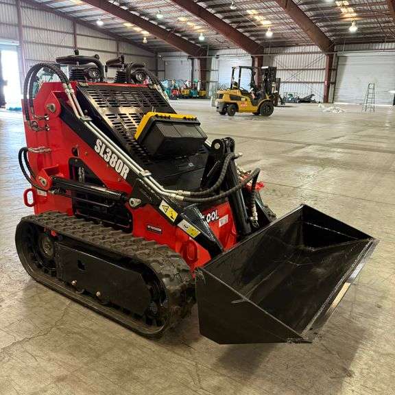 2025 SDLOOL SL380R 23HP Mini Skid Steer Loader (New/Unused) (Est. Retail Value $16,200). Includes Bucket and accepts multiple attachments