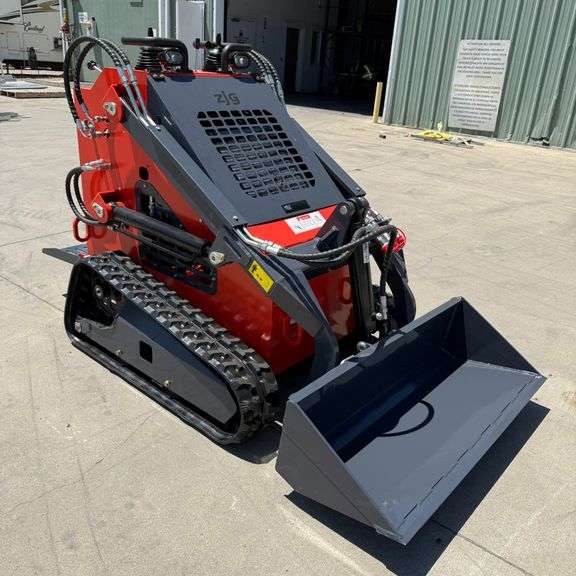 2025 YOU-380 Mini Skid Steer Loader (New/Unused) Includes Bucket and accepts multiple attachments