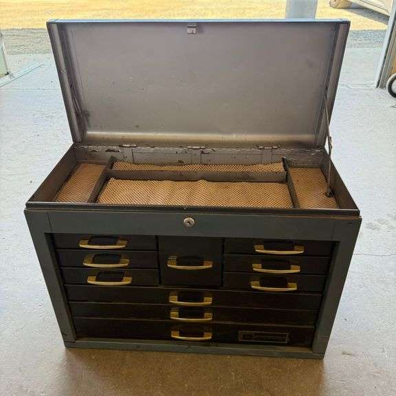 Vintage John Deere Tool Box