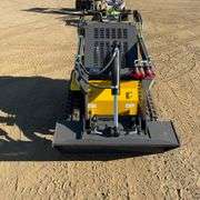 2025 Starvox SV-480 23HP Mini Skid Steer Loader (New/Unused) (Est. Retail Value $16,200). Includes Bucket and accepts multiple attachments
