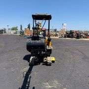 2025 VICSEC VC15P Mini-Excavator (New/Unused) (Est. Retail Value $17,000).