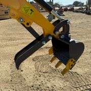 2025 Starvox SV-ME12 1-Ton Mini-Excavator with dozer blade (New/Unused) (Est. Retail Value $17,000).