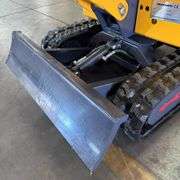 2025 YOUERT YOU12 1-Ton Mini-Excavator with dozer blade (New/Unused)