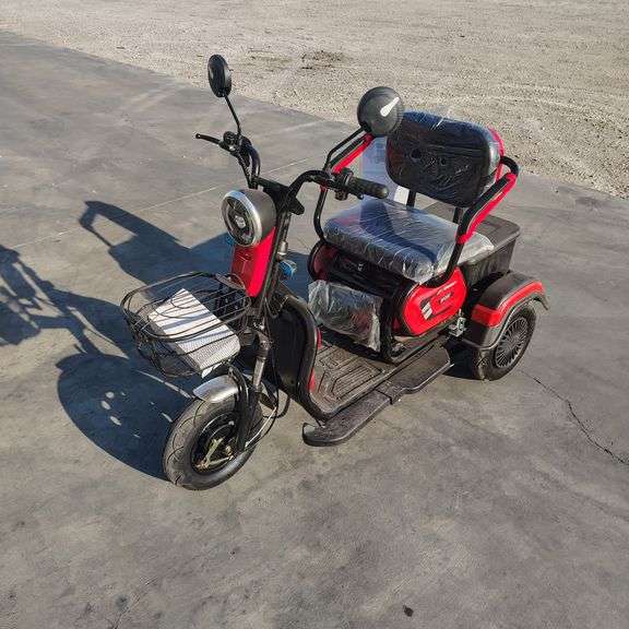 48V 2 Person 3-Wheel Electric Cart (New/Unused)