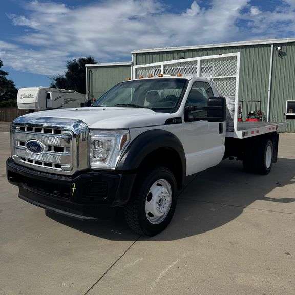 2012, 4x4 only 109,000 Miles Ford F550 Super Duty, 12 ft Flatbed V10, 6.8 Liter, 362HP