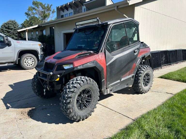 2016 Polaris General 1000 W/Enclosed Cab