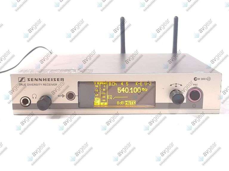 Sennheiser EM 300 (A: 516-558 MHz) Wireless True Diversity Receiver w/ (2) Antennas