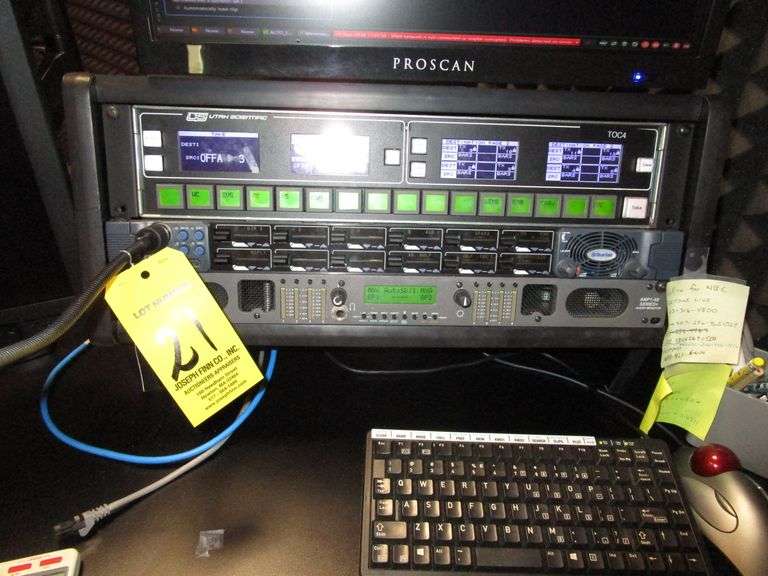 (1) Clear-Com VI-PNL-12L Intercom Panel w/ Mic