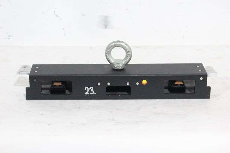 Absen .5m PL2.5 Curveable Single Panel Hanging Bar w/ Eye Bolt Joseph