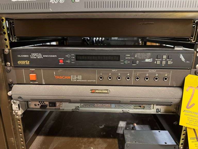 Tascam LA-40 Low Impedance Adapter