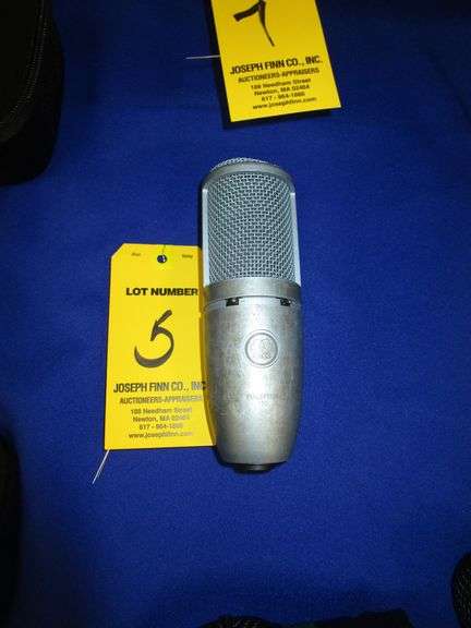AKG Perception 120 Mic